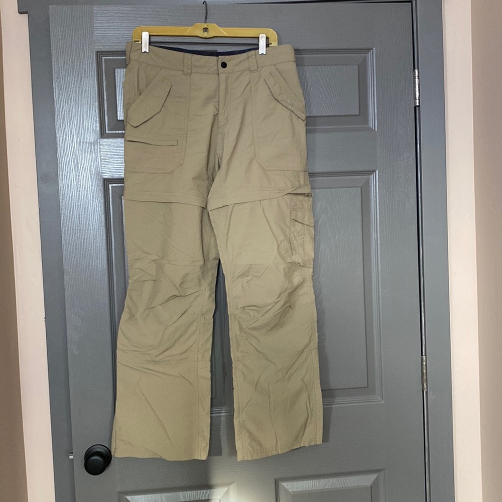 Women’s size 8 regular eastern mountain sports convertible pants